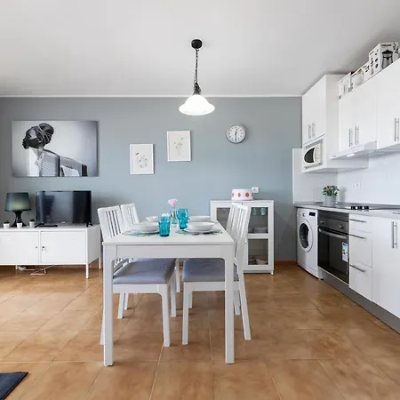 The Colors House, 646 Y 524 - Private *