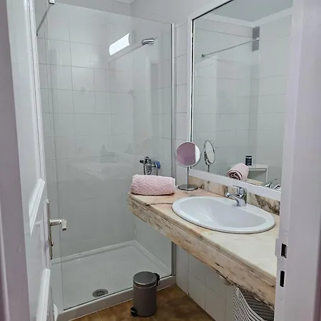 The Colors House, 646 Y 524 - Private *